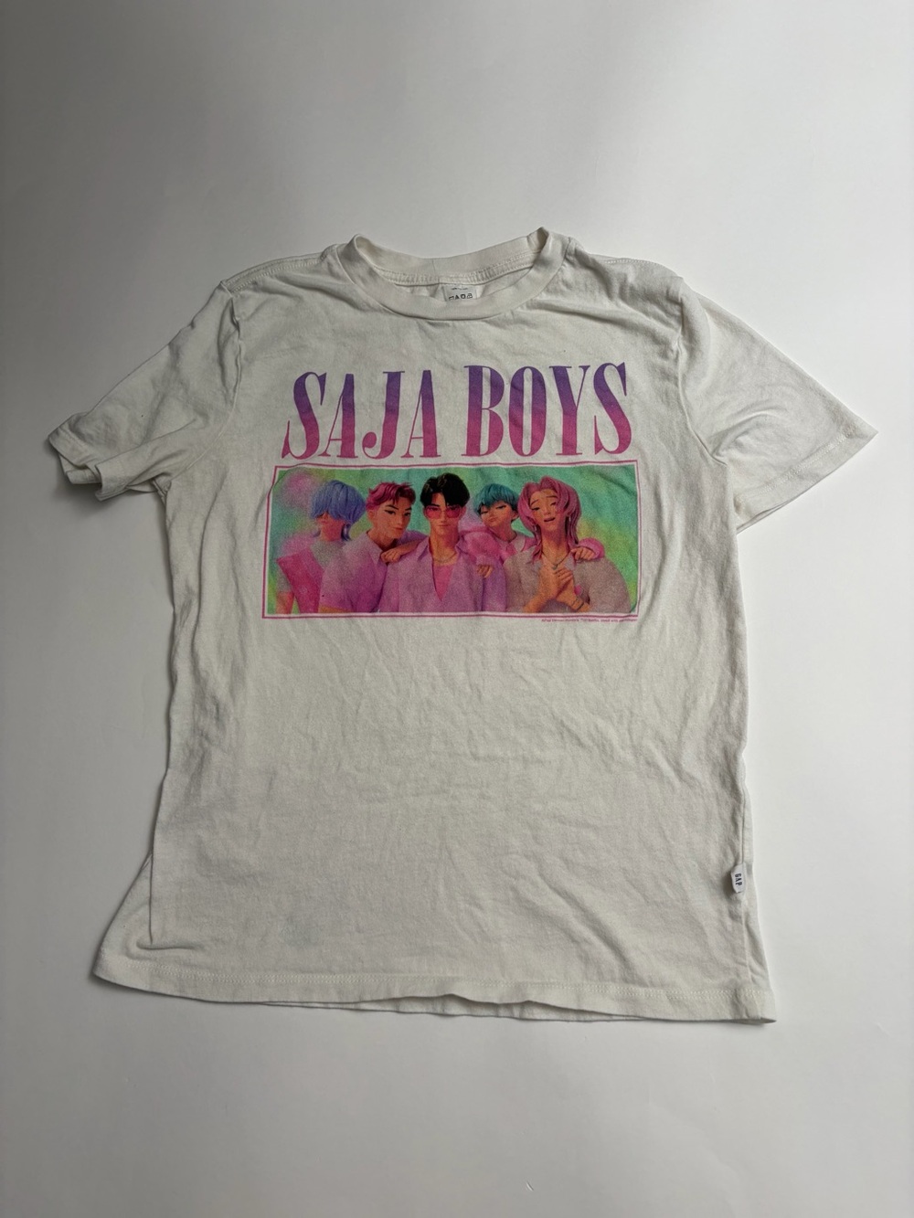 SAJA BOYS KPop Demond Hunters White Graphic Tee - Kids Large